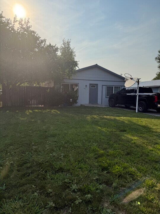 1351 Bluff St in Delta, CO - Building Photo