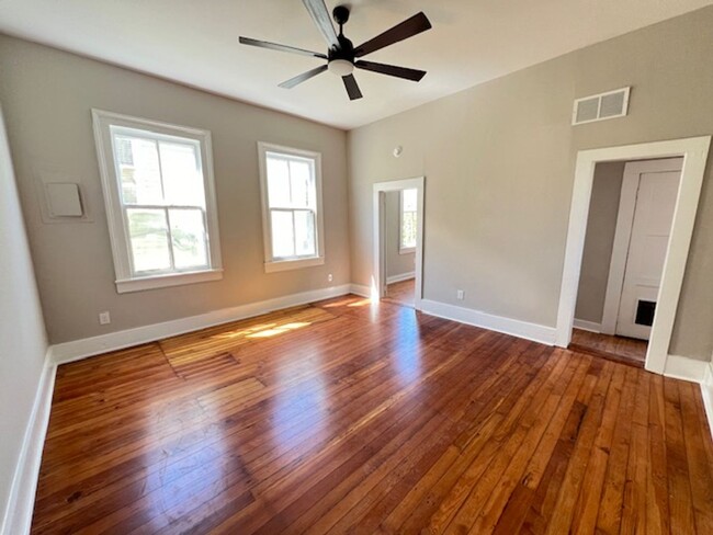 30 Chapel St in Charleston, SC - Building Photo - Building Photo