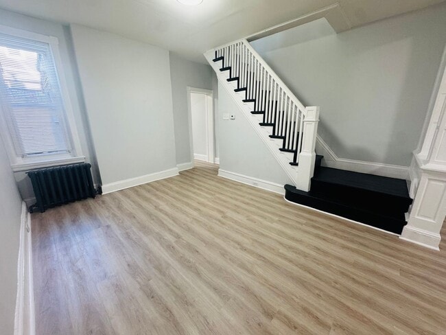 property at 3414 N Bodine St