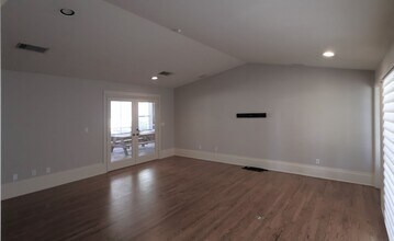4702 Shadow Ln in Austin, TX - Building Photo - Building Photo