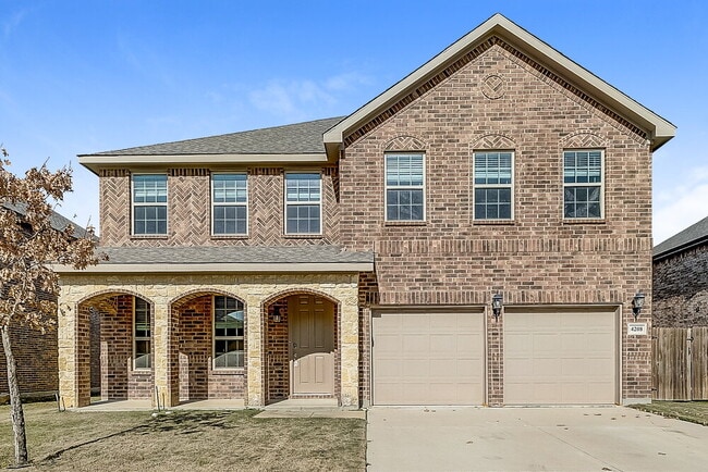 property at 4208 Glen Abbey Dr