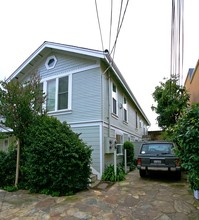 102 F St in San Rafael, CA - Foto de edificio - Building Photo