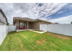 709 Noatak Trail in Pflugerville, TX - Foto de edificio - Building Photo