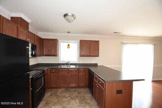 4267 Dudleys Grant Dr in Winterville, NC - Building Photo - Building Photo
