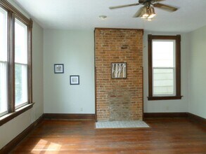 2667 Bellevue Ave-Unit -2667 2 in Cincinnati, OH - Building Photo - Building Photo