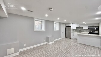 14 Styles Cres in Ajax, ON - Building Photo