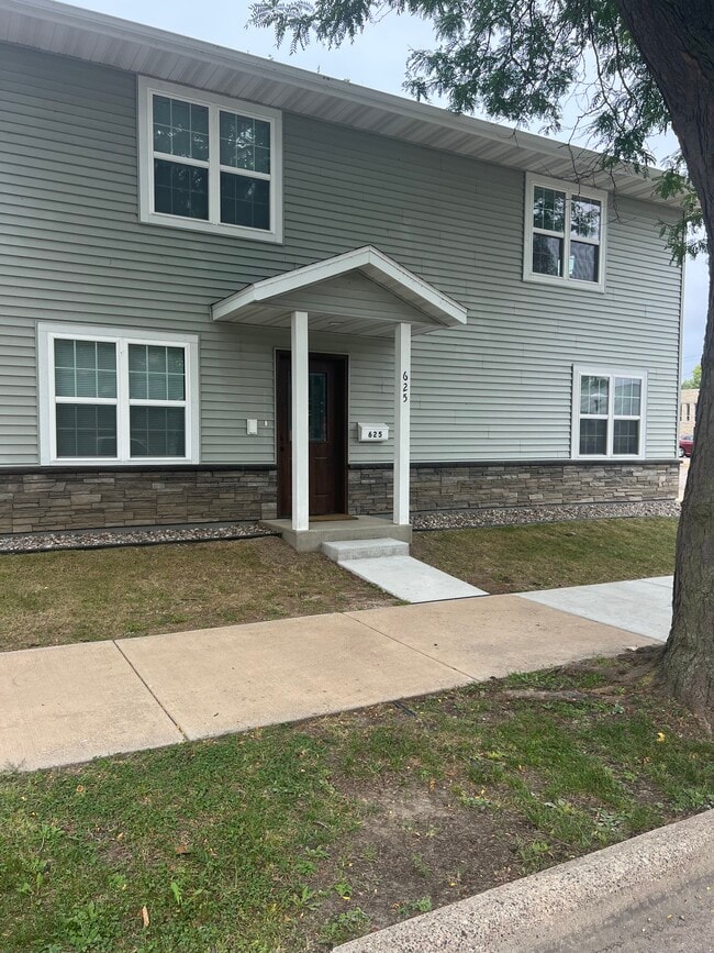 property at 619 Wall St