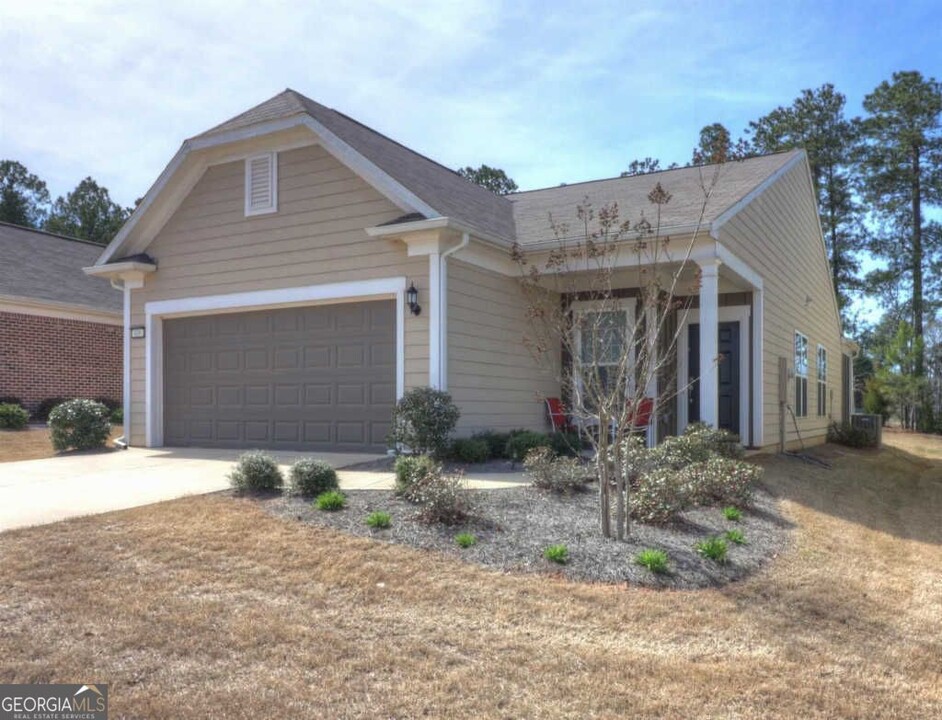 610 Larch Looper Dr in Griffin, GA - Building Photo