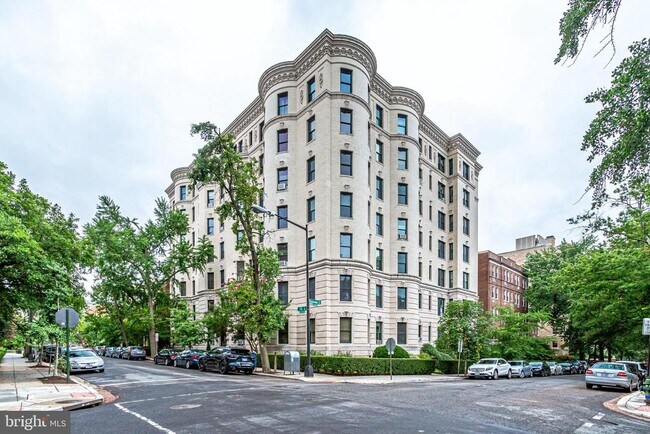 property at 2220 20th St NW