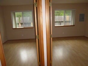 1030 Mt Olympus Ave SE in Ocean Shores, WA - Building Photo - Building Photo