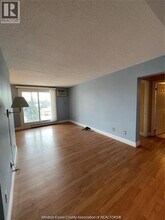 120 Pickering Dr in Amherstburg, ON - Building Photo - Building Photo