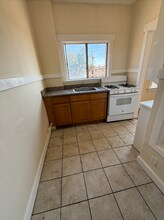 3524 Foothill Blvd in Oakland, CA - Foto de edificio - Building Photo