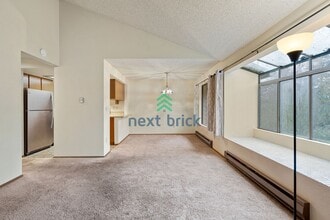 4810 200th St SW in Lynnwood, WA - Building Photo - Building Photo