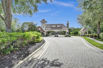9210 Equus Cir in Boynton Beach, FL - Building Photo - Building Photo