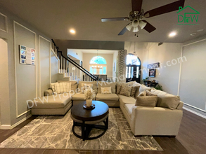 3909 Meadow Dr in Grapevine, TX - Foto de edificio - Building Photo