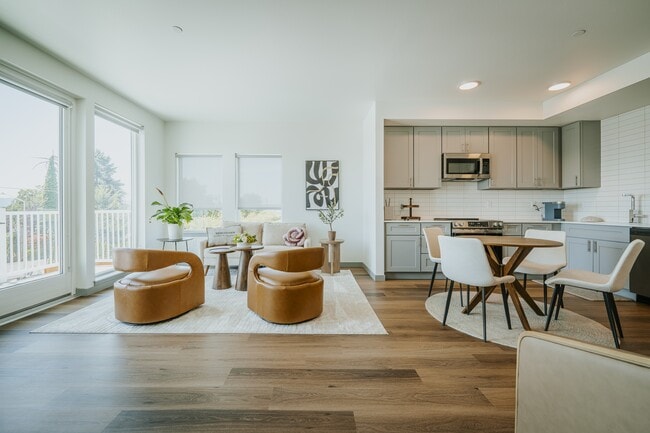 Grand Vista Apartments