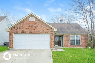 758 Muirfield Dr in Brownsburg, IN - Building Photo