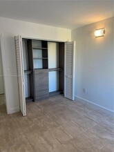 4717 NW 7th St, Unit 801-10 in Miami, FL - Building Photo - Building Photo