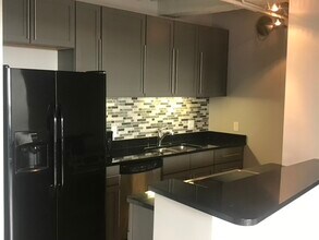 1720 Chouteau Ave in St. Louis, MO - Building Photo - Building Photo