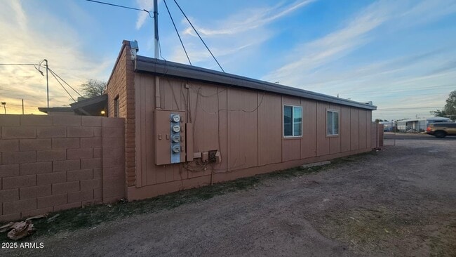 1461 E Southern Ave in Apache Junction, AZ - Building Photo - Building Photo