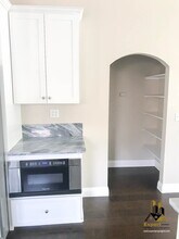 3107 San Carlos Wy in Sacramento, CA - Building Photo - Building Photo