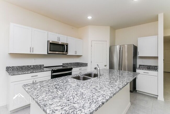 35383 W San Capistrano Ave in Maricopa, AZ - Building Photo - Building Photo