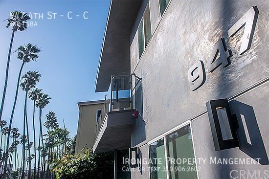 947 4th St in Santa Monica, CA - Building Photo - Building Photo