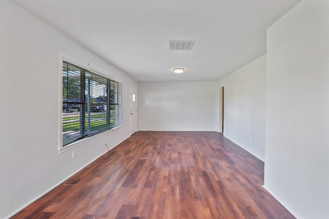 4110 Auburn St in Lake Charles, LA - Building Photo - Building Photo