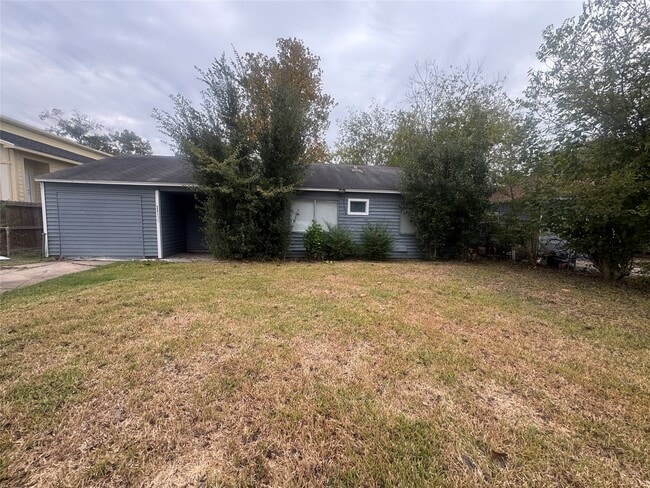 property at 4323 Groton Dr