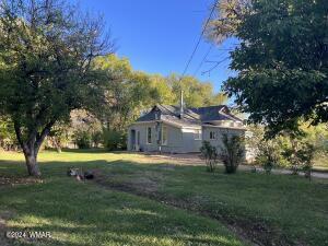 4461 3rd N in Joseph City, AZ - Building Photo