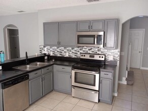 606 Bluebill Ct in Kissimmee, FL - Building Photo - Building Photo