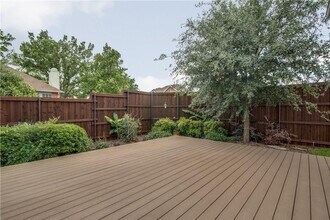 11017 Knoxville Ln in Frisco, TX - Foto de edificio - Building Photo