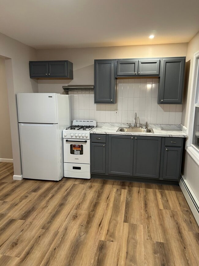 28B Knapp Rd, Unit 28B Knapp Rd in Stony Point, NY - Foto de edificio - Building Photo