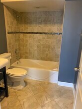 3444 W Schubert Ave, Unit 2 in Chicago, IL - Building Photo - Building Photo