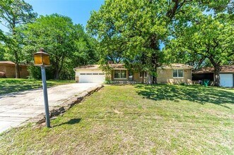 5305 Morris Ave in Fort Worth, TX - Building Photo - Building Photo
