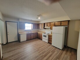 252 Claire St in Rossville, GA - Building Photo