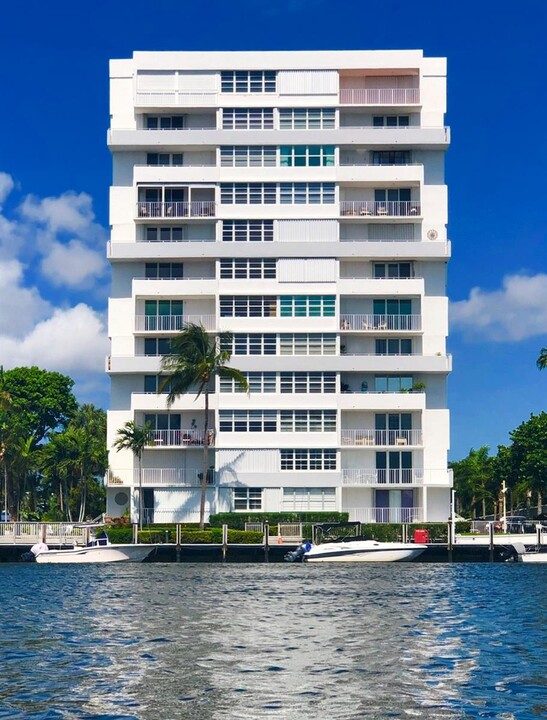 1170 N Federal Hwy in Fort Lauderdale, FL - Building Photo