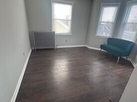 196 Sherman St, Unit 3 in Cambridge, MA - Building Photo
