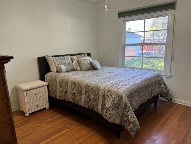property at 5625 Cantaloupe Ave