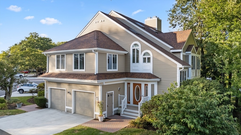 48 Pointe Rok Dr in Worcester, MA - Building Photo