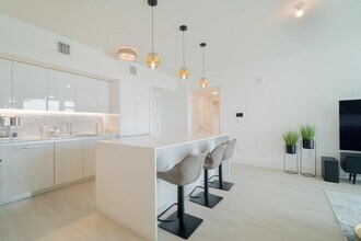 111 SE 1st Ave, Unit 514 in Delray Beach, FL - Building Photo - Building Photo