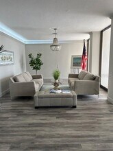 2828 N Atlantic Ave in Daytona Beach, FL - Building Photo - Building Photo