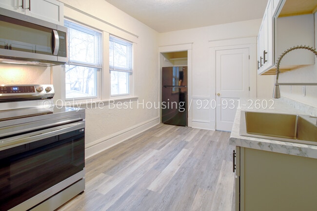 846 Franklin St in Oshkosh, WI - Building Photo - Building Photo