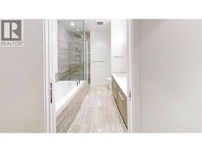 6611 Pearson Wy in Richmond, BC - Building Photo - Building Photo