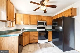 1280 Terrace Ln in Arnold, MD - Building Photo - Building Photo