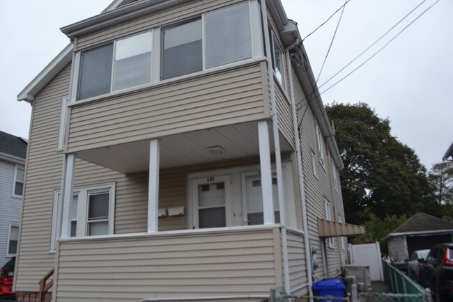 131-131 Columbia St in Malden, MA - Building Photo - Building Photo