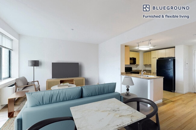 27 Barker Ave in White Plains, NY - Building Photo - Building Photo