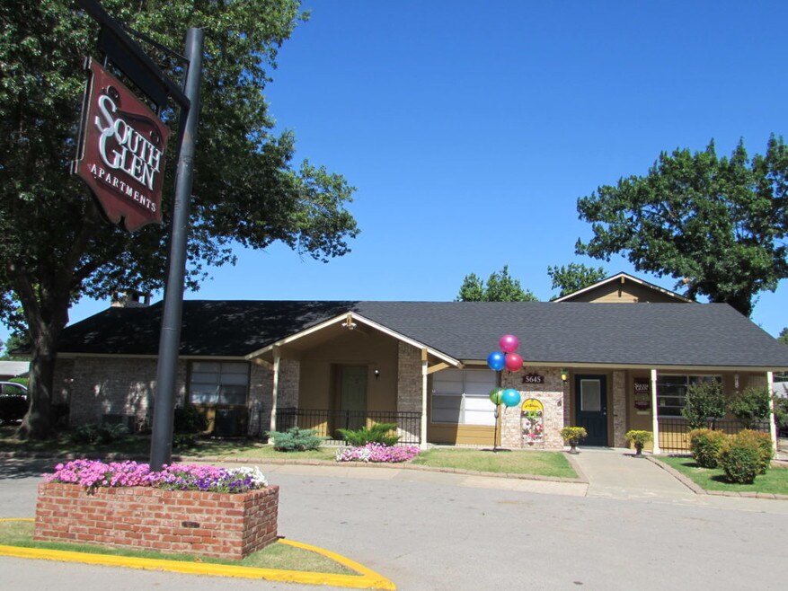 London Square Apartments Tulsa, OK Apartments For Rent