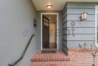 616 Maple St in San Mateo, CA - Building Photo - Building Photo