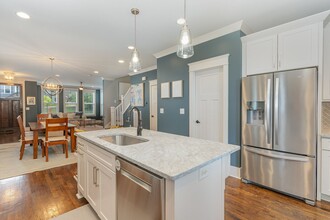 928 Thomas Ave in Nashville, TN - Building Photo - Building Photo